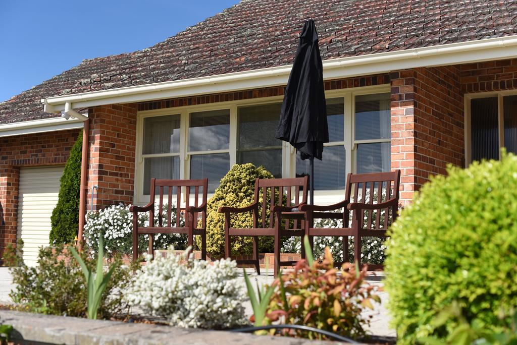 Trevallyn House B & B Riverside Exterior photo