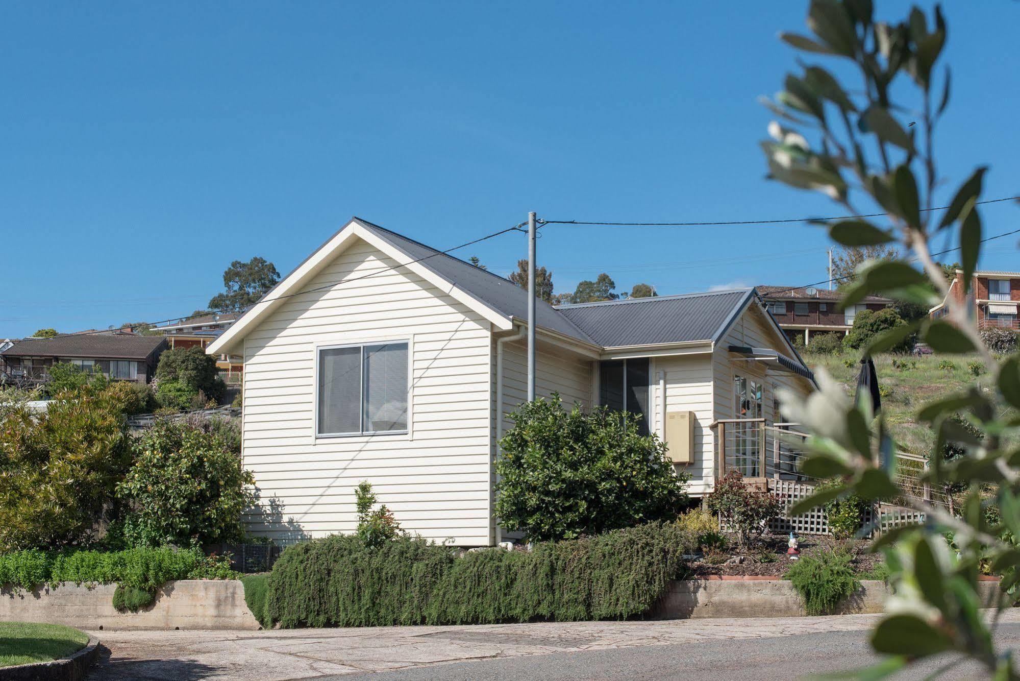 Trevallyn House B & B Riverside Exterior photo